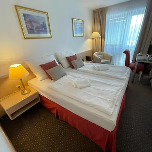 *** Отель Hotel Oaza Praha Чехия